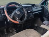 Volkswagen Multivan 1992 годаүшін3 200 000 тг. в Рудный