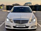 Mercedes-Benz E 200 2011 годаfor8 250 000 тг. в Караганда