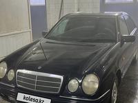 Mercedes-Benz E 200 1996 годаүшін2 100 000 тг. в Павлодар