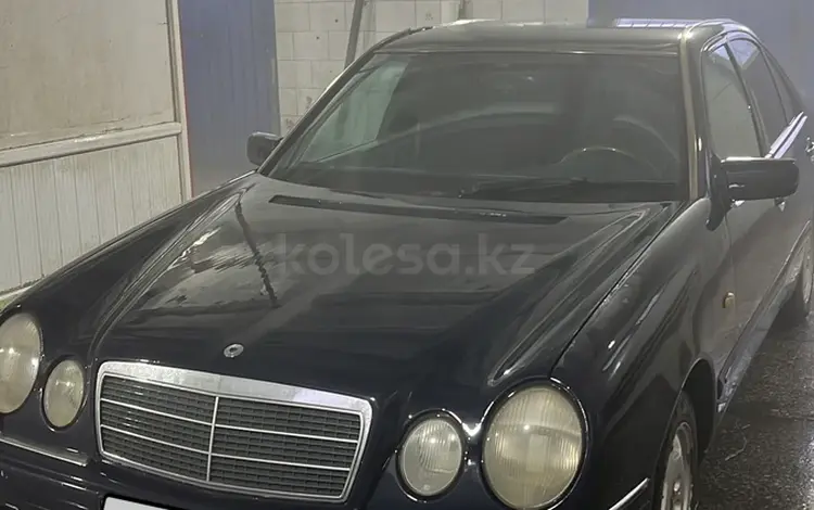 Mercedes-Benz E 200 1996 годаүшін2 100 000 тг. в Павлодар