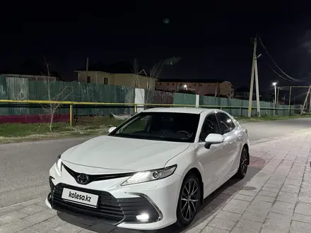 Toyota Camry 2021 года за 14 700 000 тг. в Шымкент – фото 9