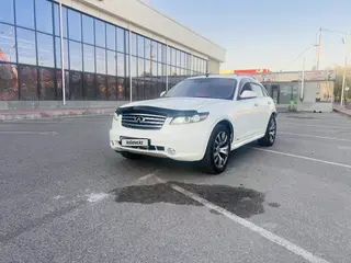 Infiniti FX35