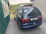 Volkswagen Sharan 1999 года за 1 400 000 тг. в Алматы – фото 2