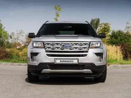 Ford Explorer 2018 года за 21 000 000 тг. в Алматы – фото 4