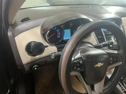 Chevrolet Cruze 2012 года за 3 600 000 тг. в Петропавловск – фото 6