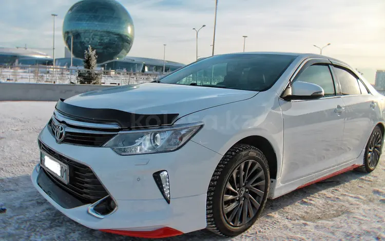 Toyota Camry 2015 года за 12 500 000 тг. в Астана