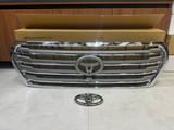 Land Cruiser 200 Решетка радиатора за 35 000 тг. в Алматы