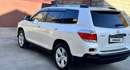 Toyota Highlander 2011 года за 14 000 000 тг. в Шымкент – фото 3