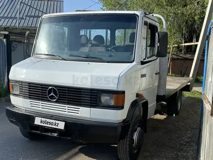 Mercedes-Benz  609D 1997 года за 6 700 000 тг. в Алматы – фото 2