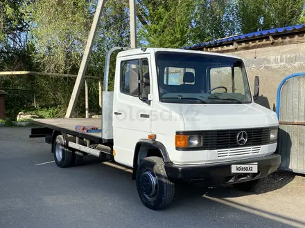 Mercedes-Benz  609D 1997 года за 6 700 000 тг. в Алматы