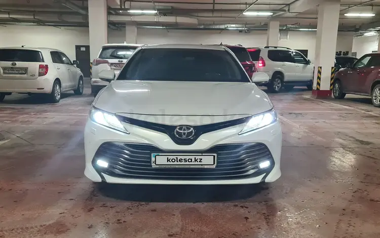 Toyota Camry 2019 годаүшін16 200 000 тг. в Астана