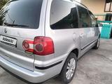 Volkswagen Sharan 2005 года за 4 000 000 тг. в Тараз – фото 4