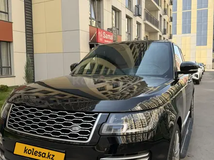Land Rover Range Rover 2019 года за 46 300 000 тг. в Алматы – фото 2