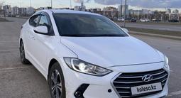 Hyundai Elantra 2018 годаүшін8 000 000 тг. в Астана – фото 2