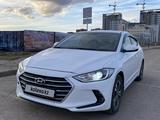 Hyundai Elantra 2018 годаүшін8 100 000 тг. в Астана