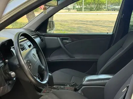 Mercedes-Benz E 280 2001 года за 3 290 000 тг. в Караганда – фото 8