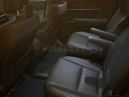 Hyundai Santa Fe 2025 года за 27 000 000 тг. в Алматы – фото 4