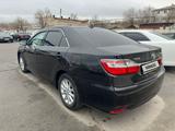 Toyota Camry 2016 года за 11 900 000 тг. в Тараз – фото 3