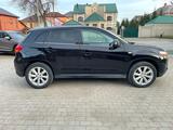 Mitsubishi ASX 2013 года за 4 500 000 тг. в Уральск – фото 2