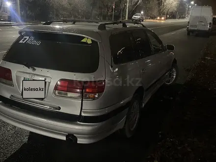 Toyota Caldina 1997 года за 2 000 000 тг. в Алматы