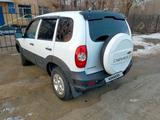 Chevrolet Niva 2014 года за 3 800 000 тг. в Актобе – фото 4