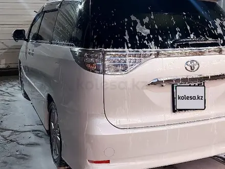 Toyota Estima 2013 года за 11 000 000 тг. в Алматы – фото 3