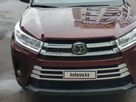 Toyota Highlander 2018 года за 15 000 000 тг. в Астана