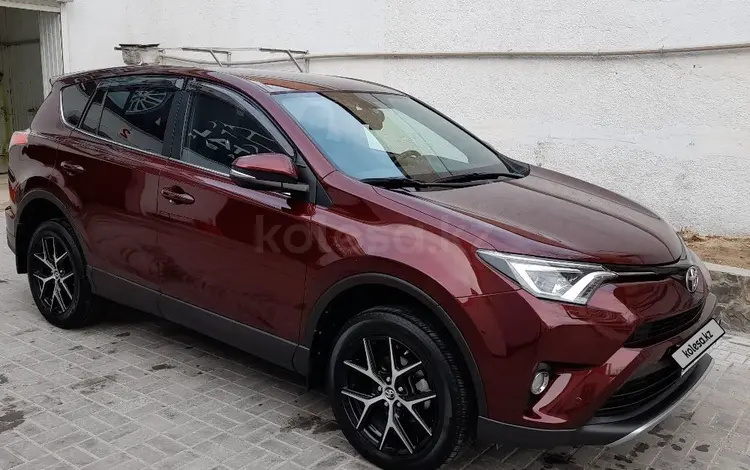 Toyota RAV4 2018 годаүшін11 000 000 тг. в Актау