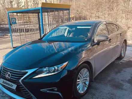 Lexus ES 250 2017 года за 18 000 000 тг. в Актобе