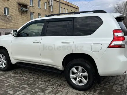 Toyota Land Cruiser Prado 2017 года за 17 777 777 тг. в Актобе – фото 7