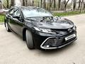 Toyota Camry 2021 года за 15 500 000 тг. в Алматы – фото 8