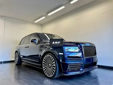 Rolls-Royce Cullinan 2022 года за 269 000 000 тг. в Алматы