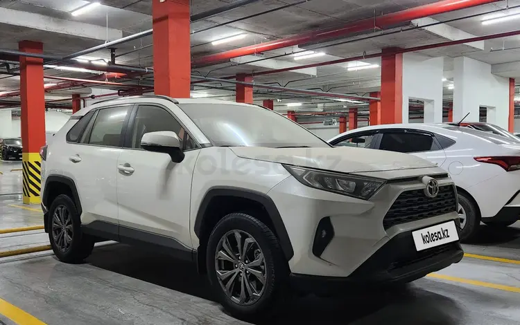 Toyota RAV4 2022 годаүшін17 299 990 тг. в Алматы