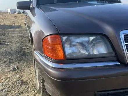 Mercedes-Benz C 220 1993 года за 1 500 000 тг. в Караганда – фото 4