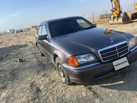Mercedes-Benz C 220 1993 года за 1 500 000 тг. в Караганда