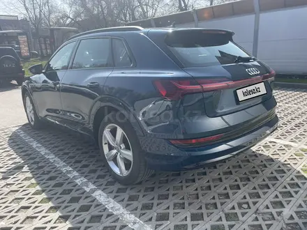 Audi e-tron 2019 года за 20 000 000 тг. в Алматы – фото 7