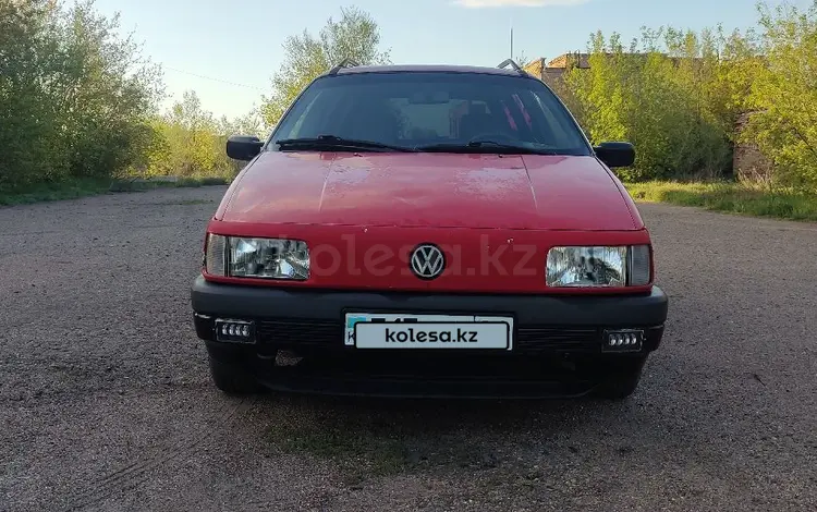 Volkswagen Passat 1993 годаүшін1 350 000 тг. в Караганда