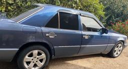 Mercedes-Benz E 230 1990 годаfor900 000 тг. в Кулан – фото 5