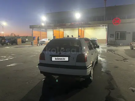 Volkswagen Golf 1992 года за 1 550 000 тг. в Алматы – фото 4