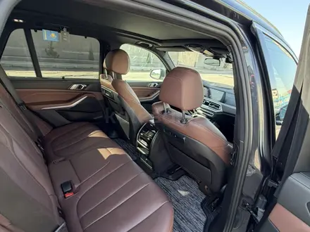 BMW X5 2022 года за 42 800 000 тг. в Шымкент – фото 9