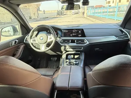BMW X5 2022 года за 42 800 000 тг. в Шымкент – фото 10