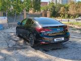 Hyundai Elantra 2019 года за 6 999 999 тг. в Актобе – фото 2