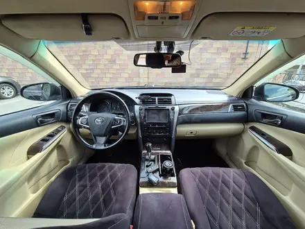 Toyota Camry 2015 года за 9 000 000 тг. в Павлодар – фото 13