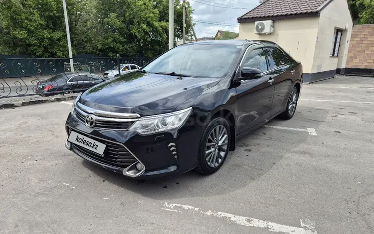 Toyota Camry 2015 года за 9 000 000 тг. в Павлодар