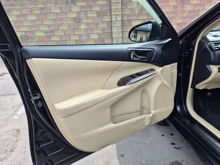 Toyota Camry 2015 года за 9 000 000 тг. в Павлодар – фото 25