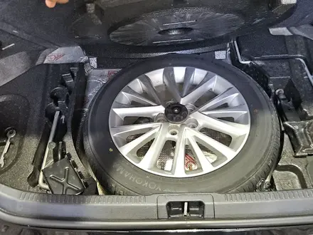 Toyota Camry 2015 года за 9 000 000 тг. в Павлодар – фото 28