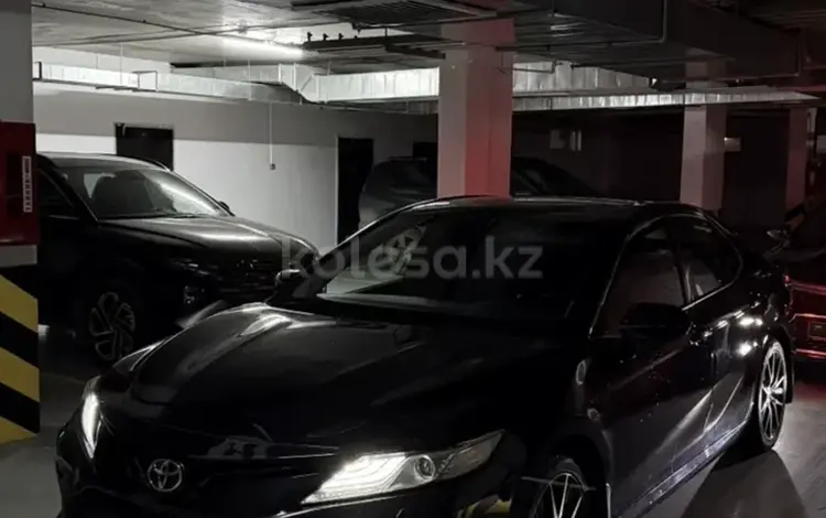 Toyota Camry 2021 годаүшін15 300 000 тг. в Атырау