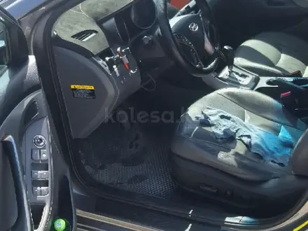 Hyundai Elantra 2012 года за 5 700 000 тг. в Атырау – фото 6