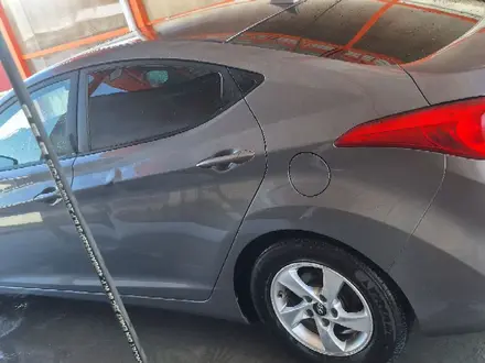 Hyundai Elantra 2012 года за 5 700 000 тг. в Атырау – фото 9