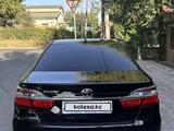 Toyota Camry 2017 годаfor13 000 000 тг. в Шымкент – фото 4